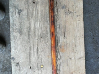 Bi-penna Acciaio legno. Forgiata a mano.